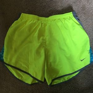 girl’s shorts